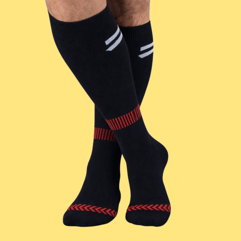 Clomii Everyday Stretch Knee-High Compression Socks Black with Red
