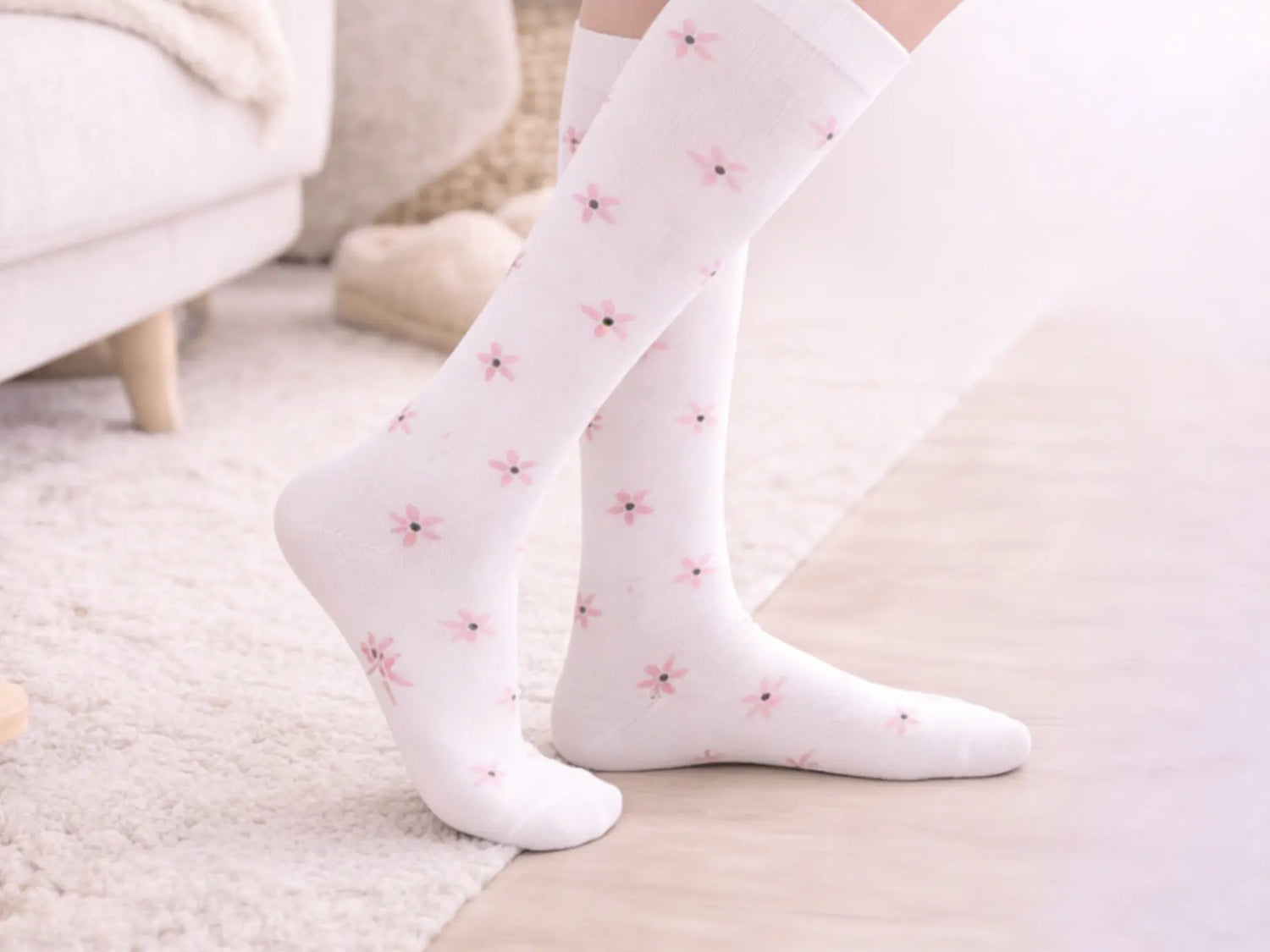 Are 10–15 mmHg Compression Socks Good for Everyday Wear?