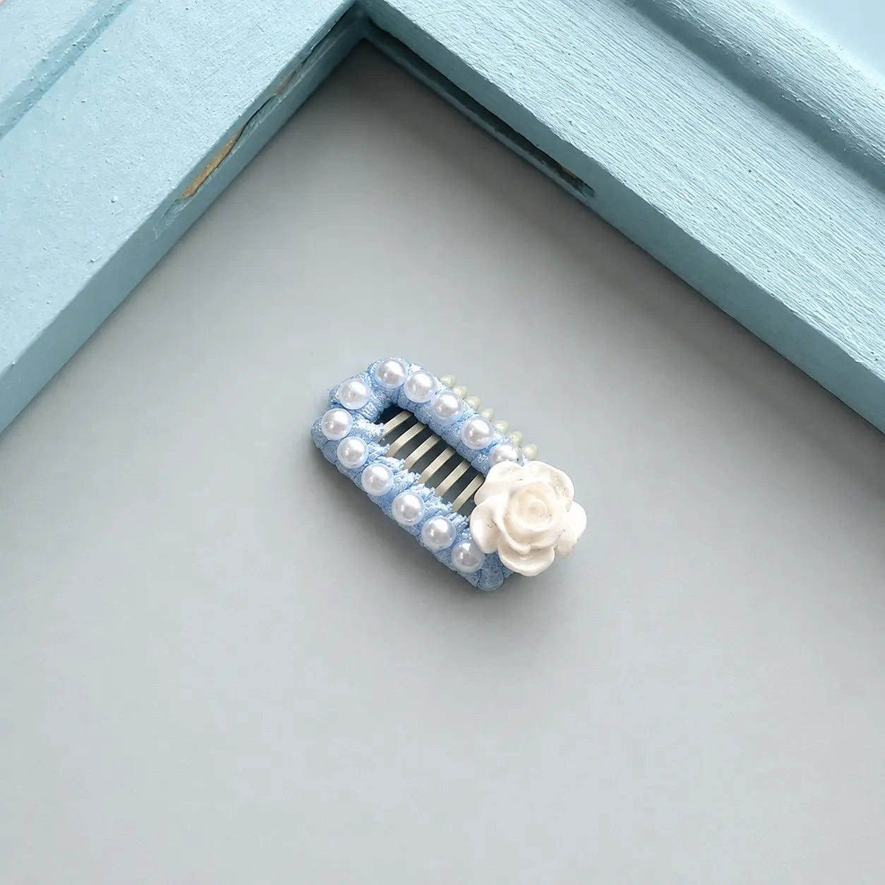 Blue Pearl Dog Hair Clips