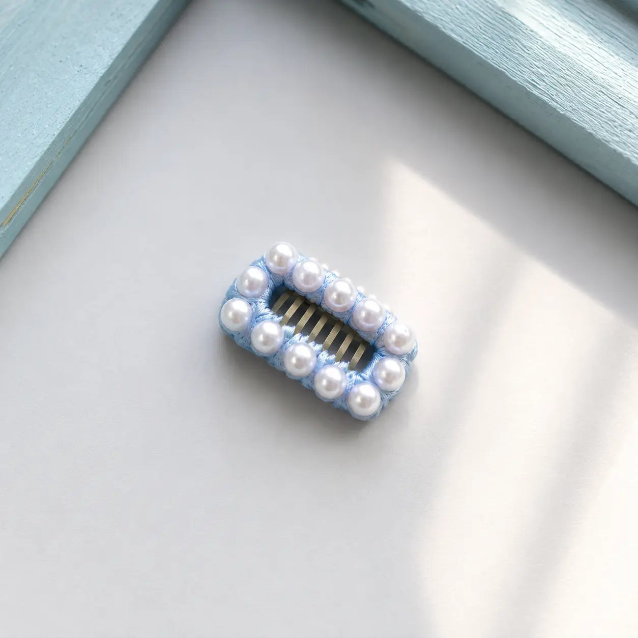 Blue Pearl Dog Hair Clips